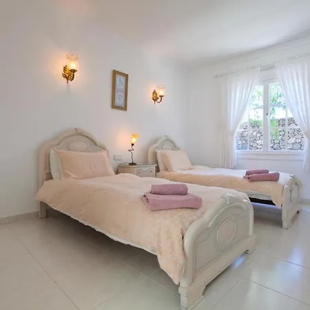 Puerto Del Carmen Sleeps 8 Pool Wifi Вилла *